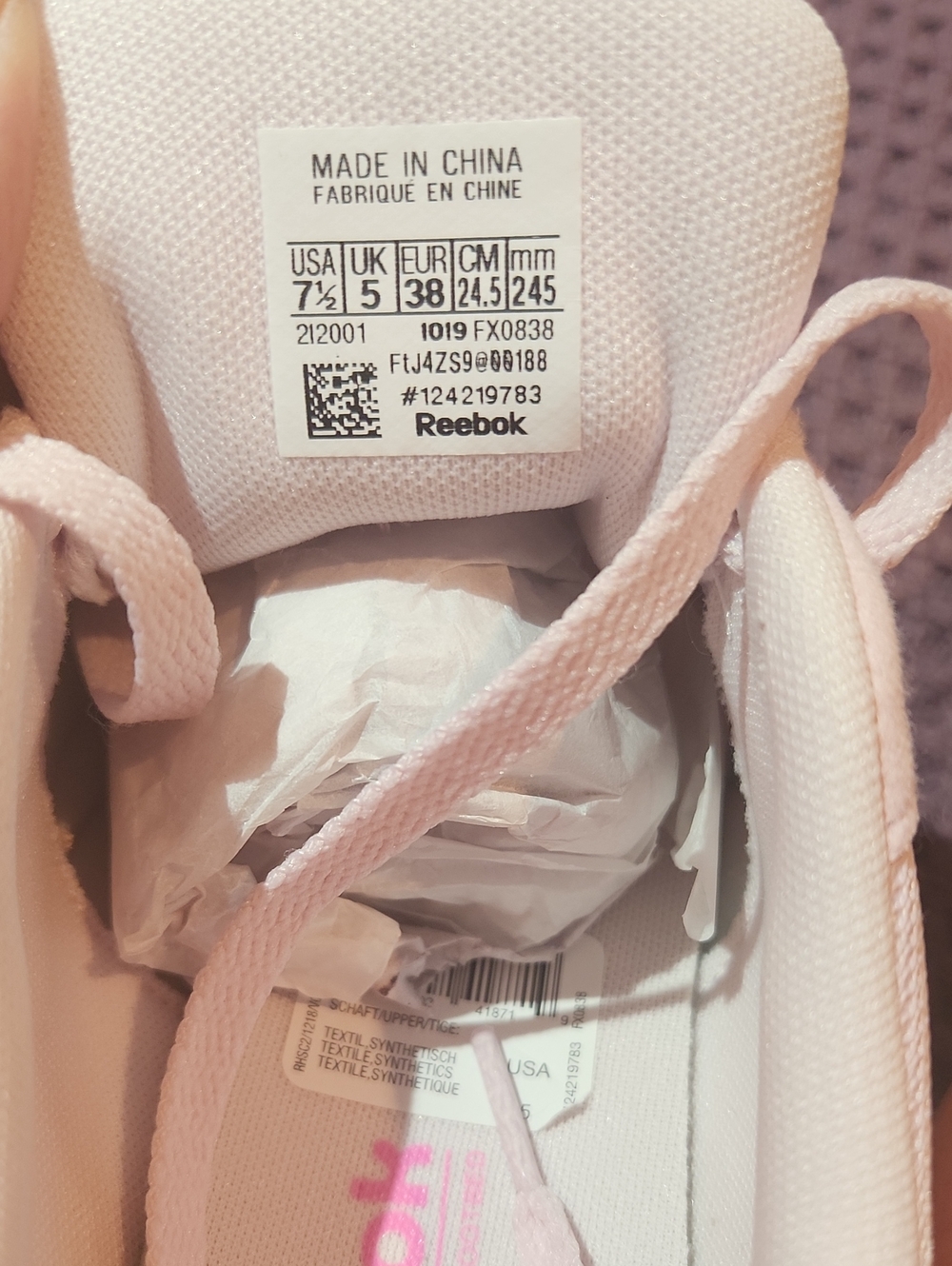 New In Box Reebok Sneakers - Picture 6 of 6